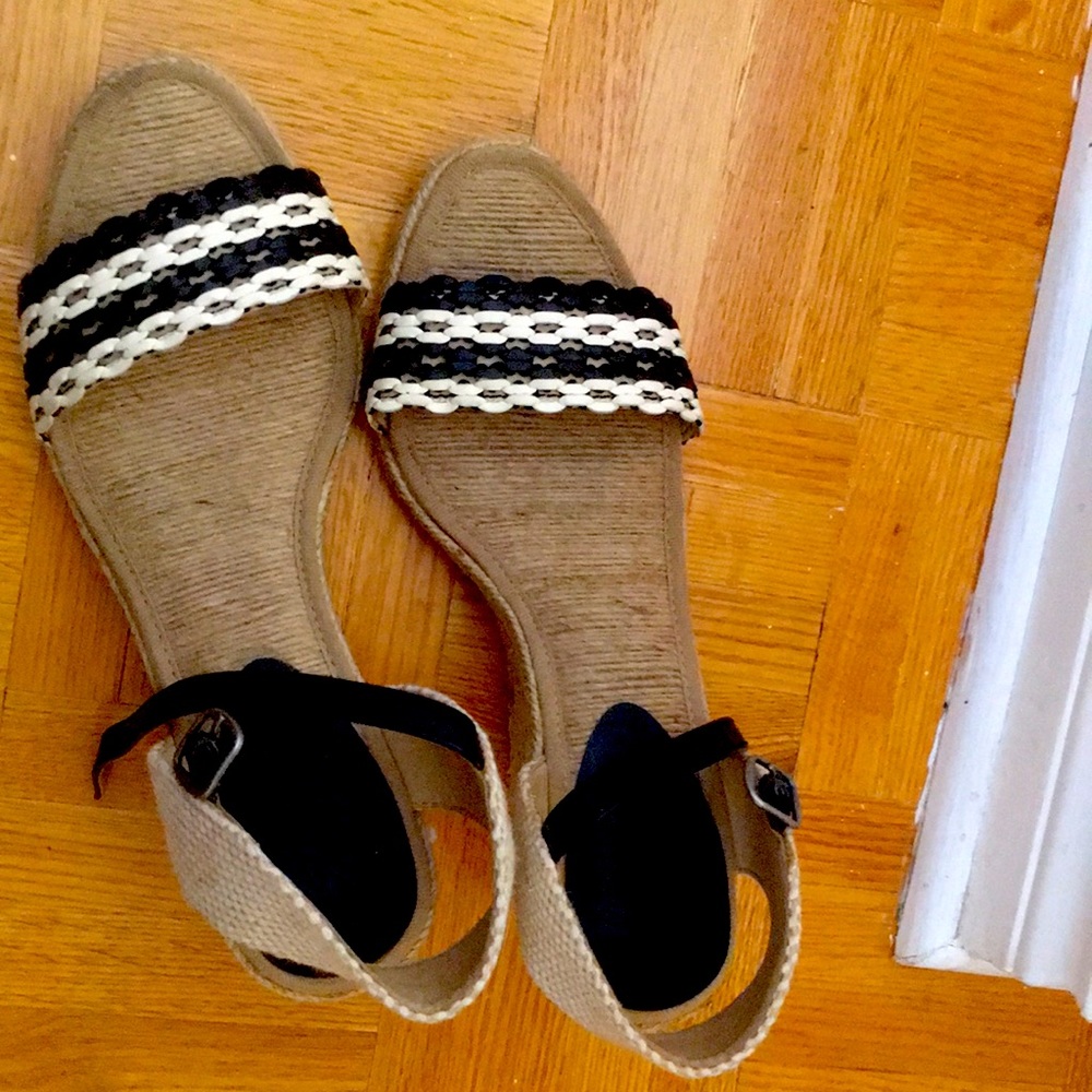 Lucky Brand shoes